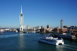 image of portsmouth water area. People her and in the surrounds can access clinical psychology in Portsmouth.