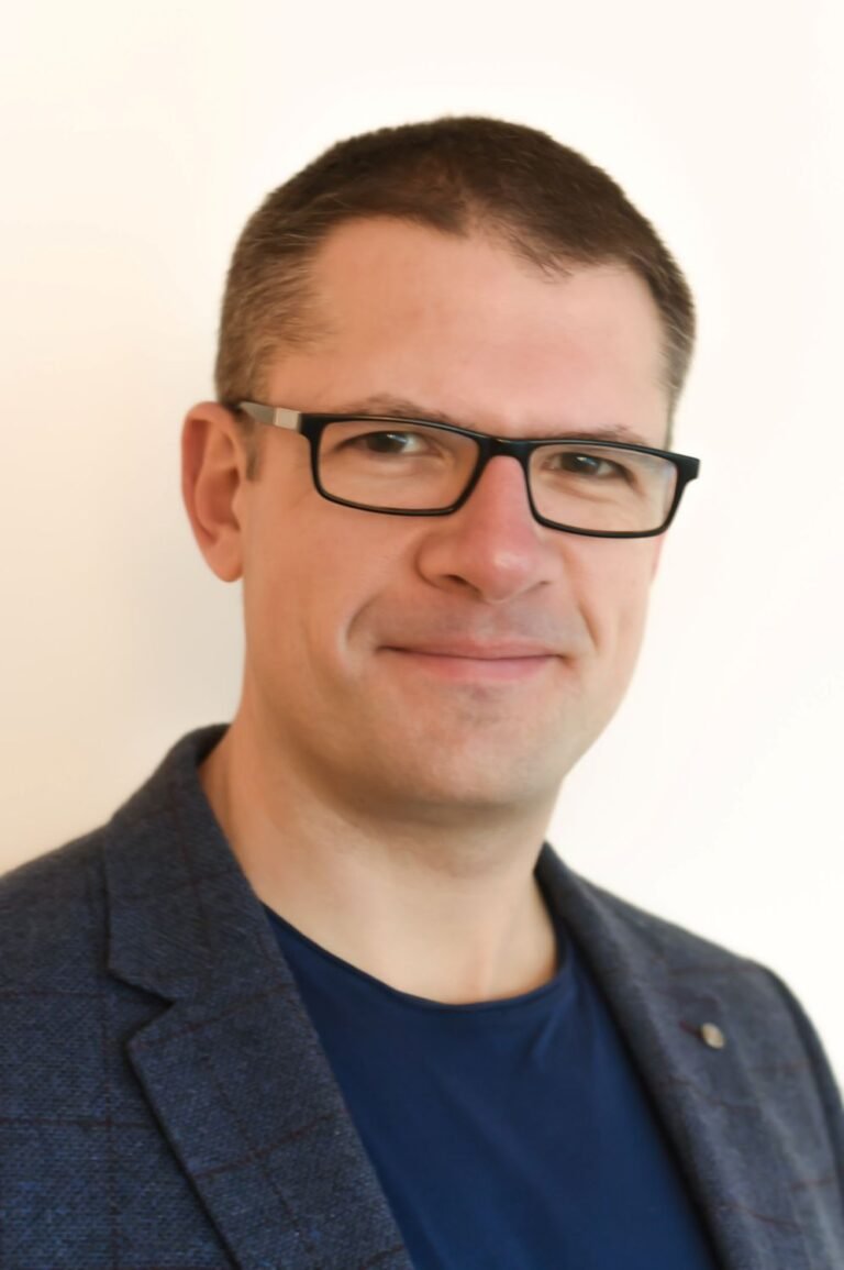 Photo of clinical psychologist Dr Alan Hebben-Wadey in Eastbourne